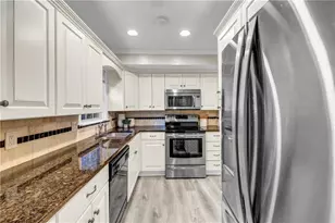 3403 Ashwood Ln, Atlanta, GA 30341 - Photo 3