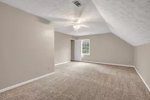 717 Oxford Ct SW, Lilburn, GA 30047 - Photo 37