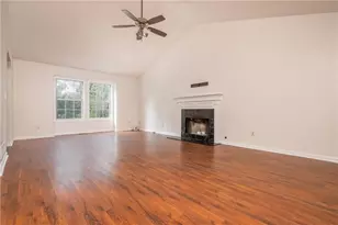 706 Rose Creek Bluff, Woodstock, GA 30189 - Photo 13