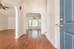 706 Rose Creek Bluff, Woodstock, GA 30189 - Photo 7