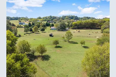 241 Bill Watkins Road, Hoschton, GA 30548 - Photo 19