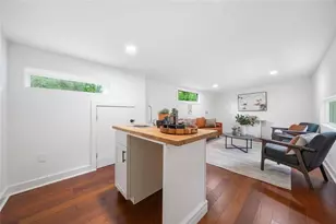 2822 Waters Rd SW, Atlanta, GA 30354 - Photo 9