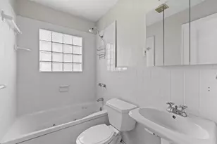 800 Berkeley Ave NW, Atlanta, GA 30318 - Photo 15