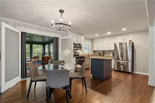 3235 Woodview Dr SE, Smyrna, GA 30082 - Photo 9