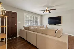 3235 Woodview Dr SE, Smyrna, GA 30082 - Photo 5