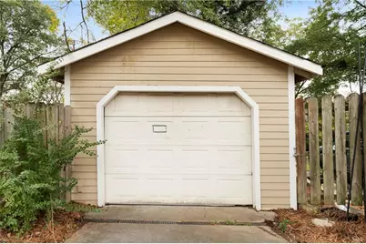 712 College Street, Calhoun, GA 30701 - Photo 31