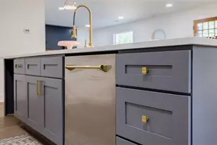 2749 Memorial Dr SE, Atlanta, GA 30317 - Photo 13