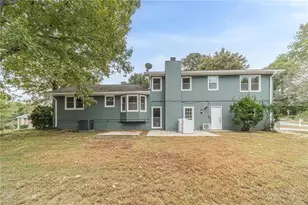 522 Foxmoor Dr SW, Lilburn, GA 30047 - Photo 33