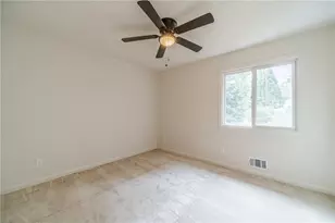 522 Foxmoor Dr SW, Lilburn, GA 30047 - Photo 29