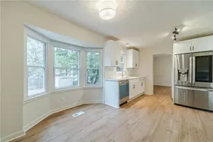 522 Foxmoor Dr SW, Lilburn, GA 30047 - Photo 13