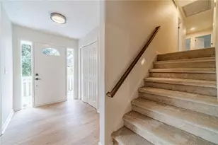 522 Foxmoor Dr SW, Lilburn, GA 30047 - Photo 5