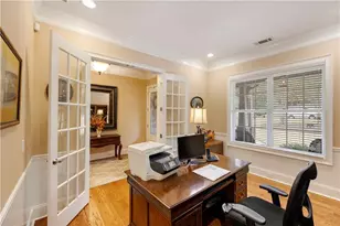 520 Black Horse Cir, Canton, GA 30114 - Photo 3