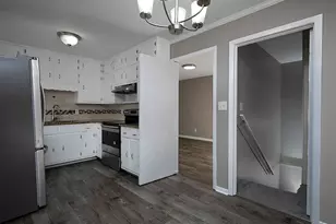 581 Autumn Ln, Marietta, GA 30068 - Photo 13