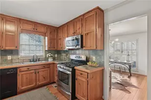 591 Oakledge Dr NW, Marietta, GA 30060 - Photo 17