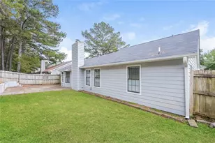 819 Arbor Hill Dr, Stone Mountain, GA 30088 - Photo 23