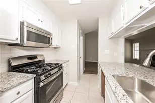 819 Arbor Hill Dr, Stone Mountain, GA 30088 - Photo 9