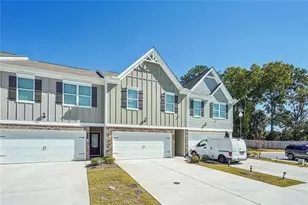 11692 Mendenhall Ct, Hampton, GA 30228 - Photo 5