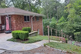 1176 Converse Dr NE, Atlanta, GA 30324 - Photo 25