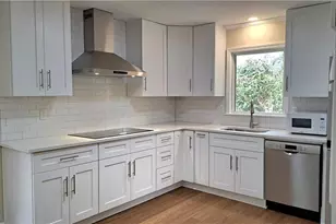 1176 Converse Dr NE, Atlanta, GA 30324 - Photo 9