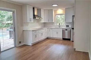 1176 Converse Dr NE, Atlanta, GA 30324 - Photo 7