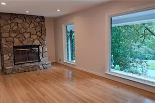 1176 Converse Dr NE, Atlanta, GA 30324 - Photo 3