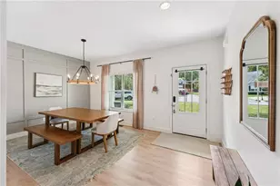 621 Stonehurst Ln, Canton, GA 30114 - Photo 7