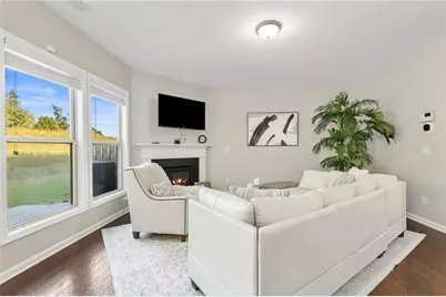 1655 Hampton Oaks Drive, Alpharetta, GA 30004 - Photo 13