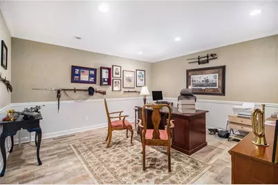 250 The South Chace, Atlanta, GA 30328 - Photo 21