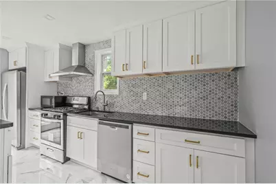 1053 Blount Place, Atlanta, GA 30344 - Photo 15