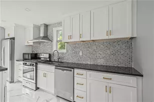 1053 Blount Pl, Atlanta, GA 30344 - Photo 15