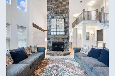 2445 Retreat Point Parkway, Hoschton, GA 30548 - Photo 13