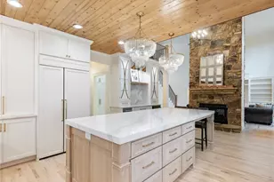 2445 Retreat Point Pkwy, Hoschton, GA 30548 - Photo 23