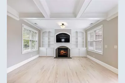 2445 Retreat Point Parkway, Hoschton, GA 30548 - Photo 33