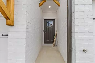 94 Garrison Dr, Winder, GA 30680 - Photo 3