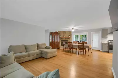 68 Christine Drive, Marietta, GA 30066 - Photo 5