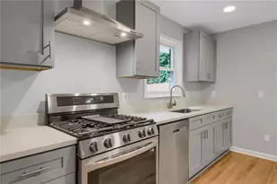 68 Christine Dr, Marietta, GA 30066 - Photo 9