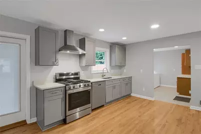 68 Christine Drive, Marietta, GA 30066 - Photo 7