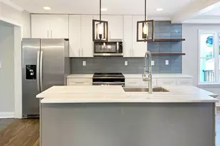 2625 Semmes St, East Point, GA 30344 - Photo 3