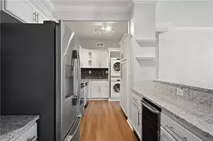 3060 Pharr Ct N Northwest, Atlanta, GA 30305 - Photo 5