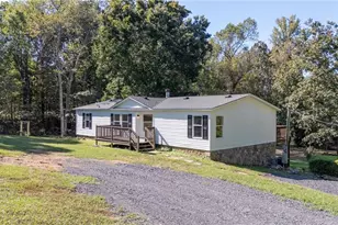 399 Estelle Middleton Rd, Chatsworth, GA 30705 - Photo 5