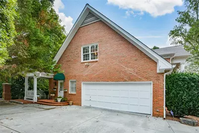 1640 Lazy River Lane, Sandy Springs, GA 30350 - Photo 7