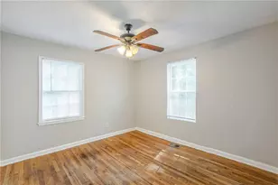 1328 Lockhaven Cir SW, Atlanta, GA 30311 - Photo 15