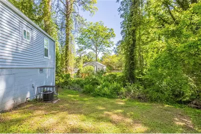 1328 Lockhaven Circle SW, Atlanta, GA 30311 - Photo 25