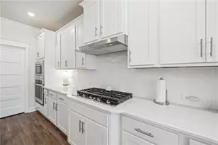 35 Rose Walk Ct, Hoschton, GA 30548 - Photo 13