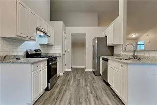 3960 Brushy Wood Dr, Loganville, GA 30052 - Photo 3