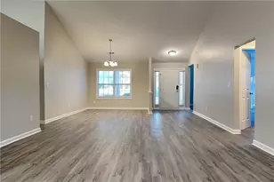 3960 Brushy Wood Dr, Loganville, GA 30052 - Photo 5