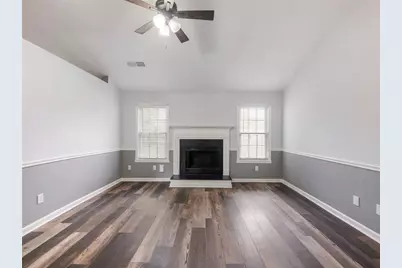 305 Crosswalk Drive, Auburn, GA 30011 - Photo 5