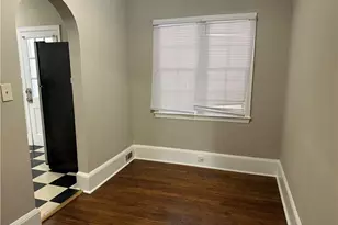 300 Forrest Ave, Gainesville, GA 30501 - Photo 7