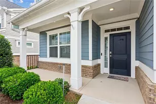 324 Cherokee Station Cir, Woodstock, GA 30188 - Photo 3