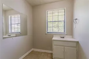 1074 Cherokee Heights, Stone Mountain, GA 30083 - Photo 29